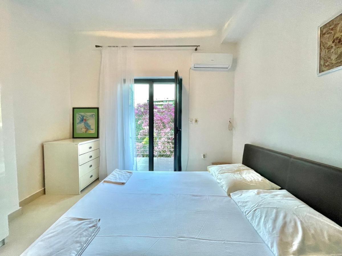 Sea View Apartments Milo Budva Bagian luar foto