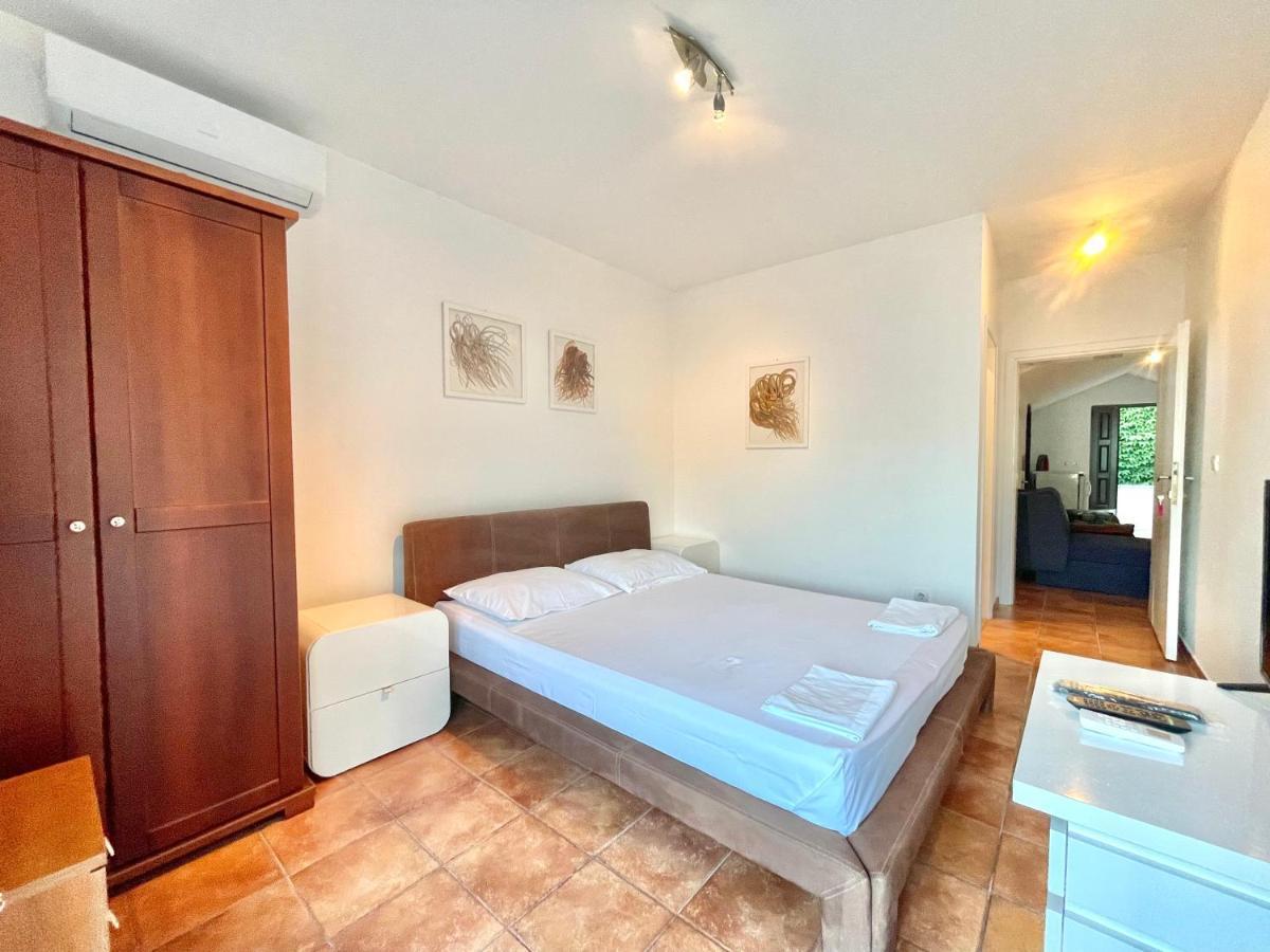 Sea View Apartments Milo Budva Bagian luar foto