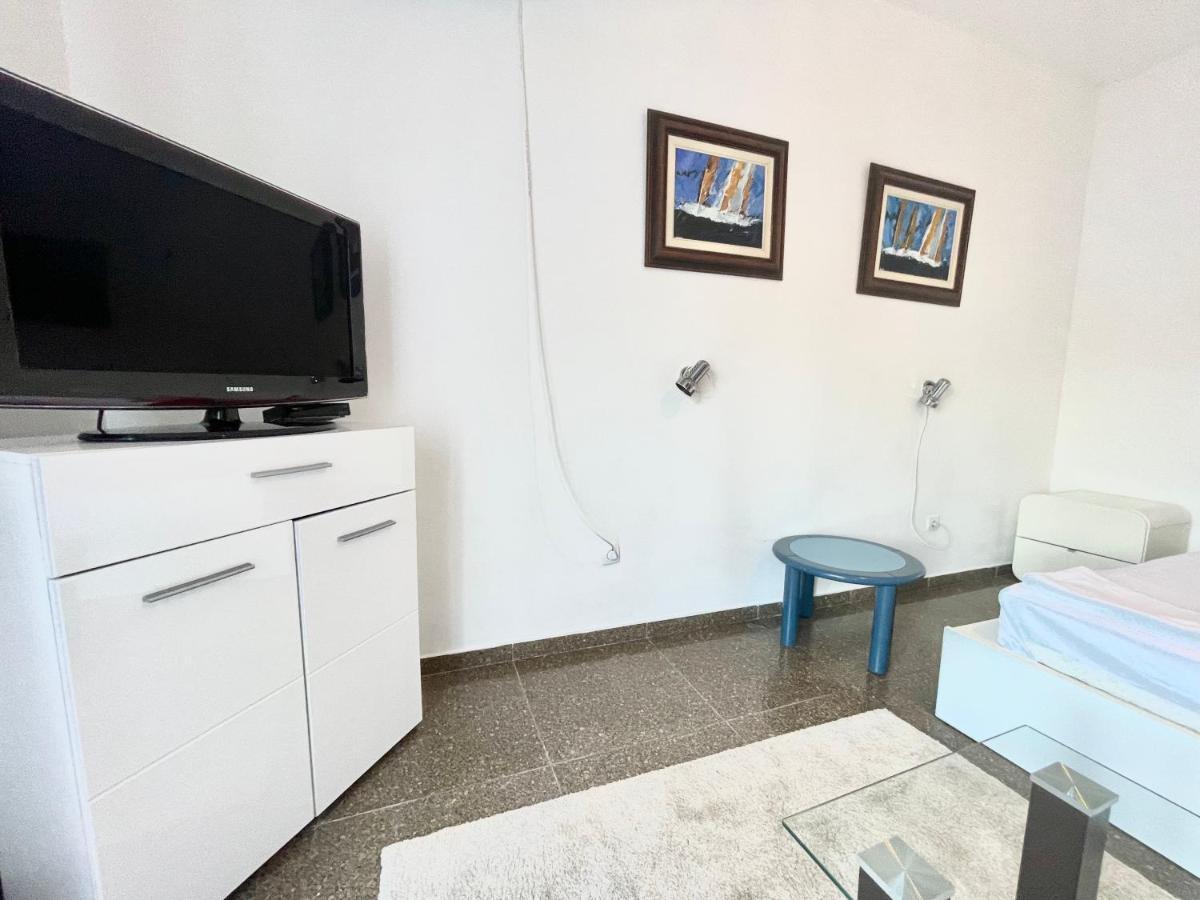 Sea View Apartments Milo Budva Bagian luar foto