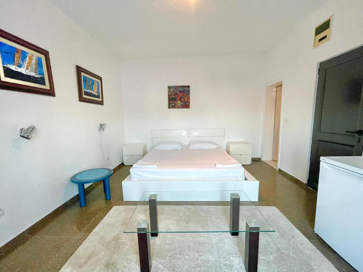 Sea View Apartments Milo Budva Bagian luar foto